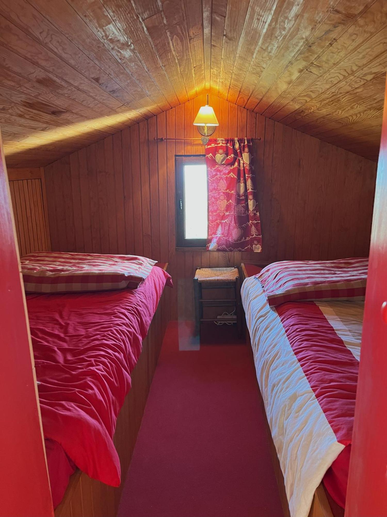 Chalet Des Myrtilles - Chalet Cosy Avec Vue Arette Exterior foto
